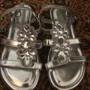 Kids sandals